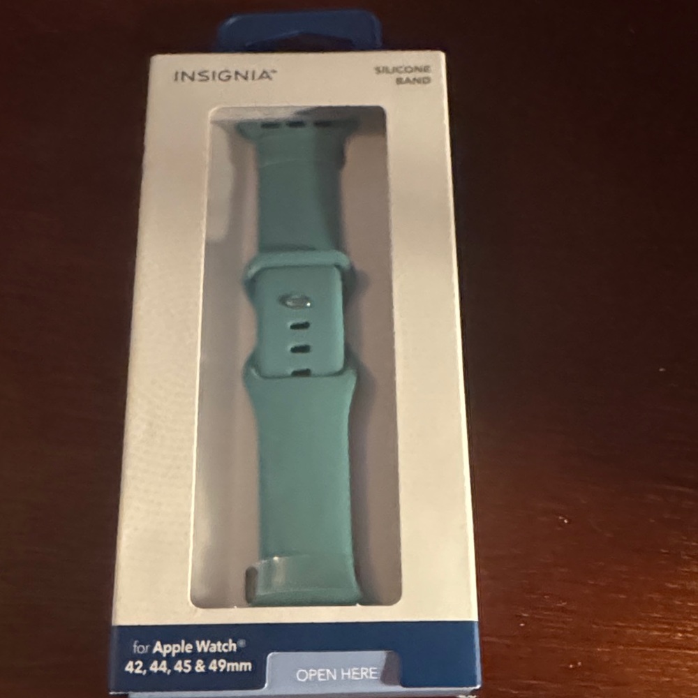 Insignia Silicone Band for Apple Watch - Teal